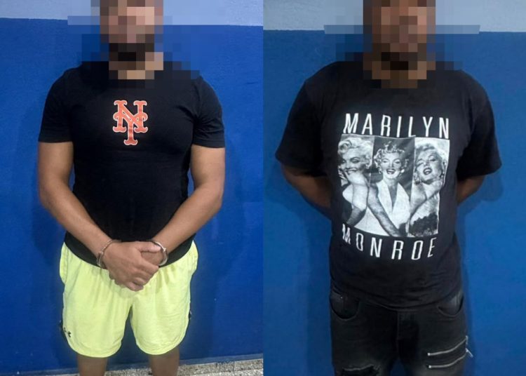 Policía apresa a dos hombres y ocupa drogas y armas en La Vega
