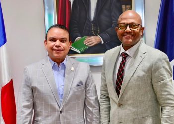 Titular del SNS es reconocido por el CMD como Hijo Meritorio de Sánchez Ramírez