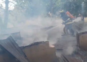 Incendio de vivienda en Hatillo de Jarabacoa deja solo pérdidas materiales