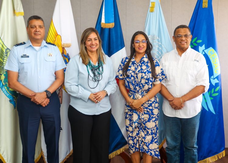 Departamento Aeroportuario y CESAC fortalecen coordinación para seguridad de terminales aéreas