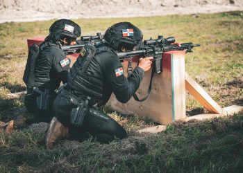 Militares dominicanos conquistan el oro en Fuerza Comando Paraguay 2026