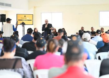 MotoCom realiza su primer encuentro con conductores para fortalecer la seguridad