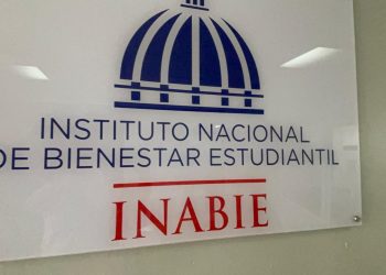 INABIE investiga rechazo de leche escolar en Santiago y advierte sanciones a proveedores