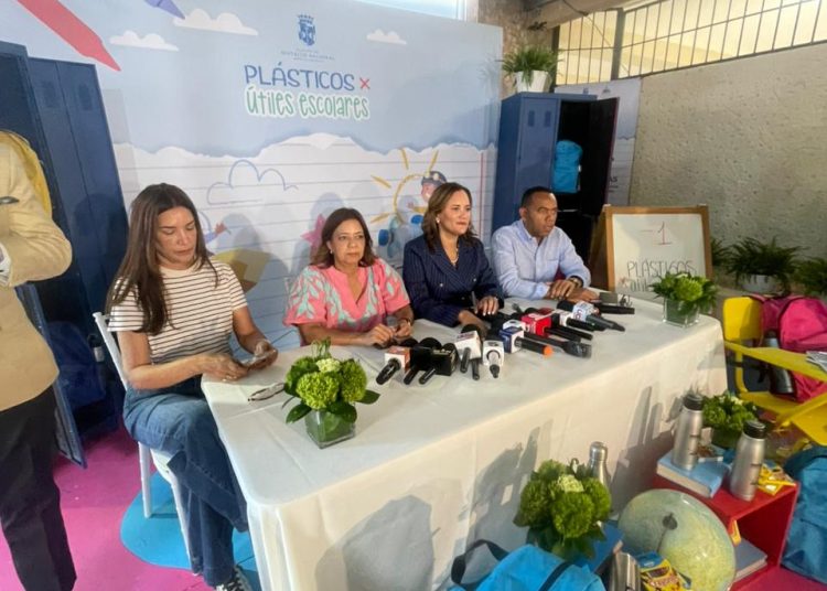 Alcaldía del DN garantiza que tiene todo listo para Plásticos por Útiles Escolares 2026