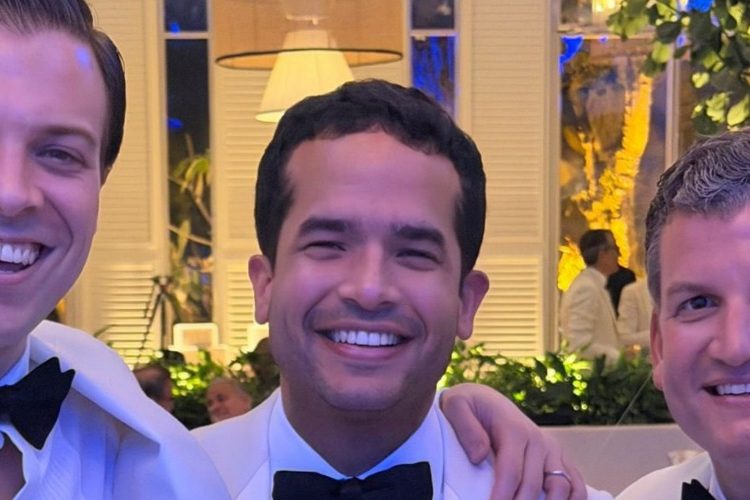 Políticos de distintos partidos coinciden en boda en Casa de Campo