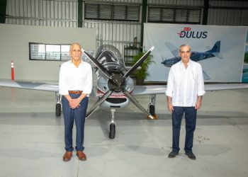 Honduras evalúa adquirir aviones Dulus y blindados Furia