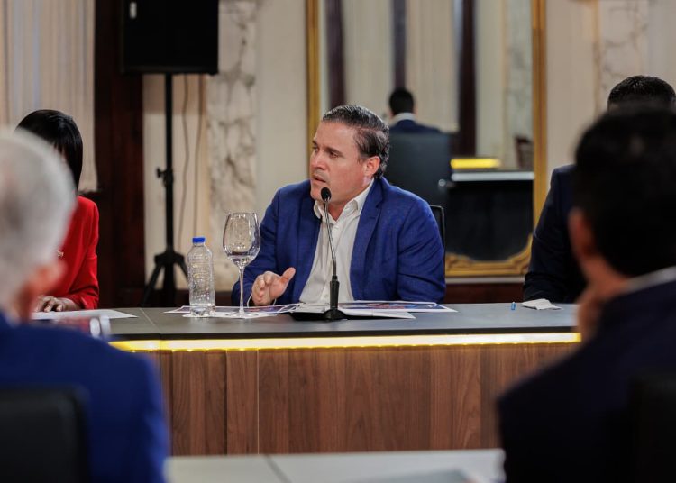 MIVED proyecta entregar 2,000 viviendas antes de finalizar 2026