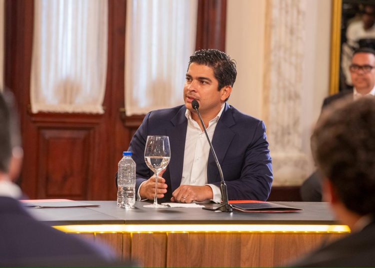 Gobierno amplía a 73 kilómetros la red de transporte masivo