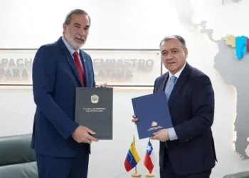 Chile y Venezuela formalizan el reinicio de sus relaciones consulares