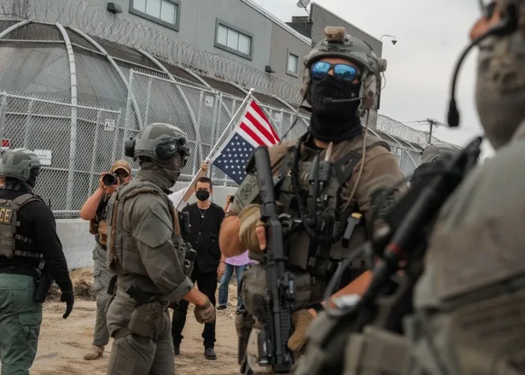 Nueva Jersey investiga a un centro de ICE por violación de derechos civiles de inmigrantes
