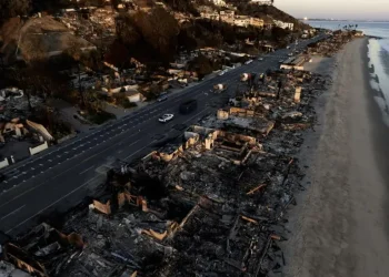 EE.UU. presenta nueva acusación contra el sospechoso de provocar un mortal incendio en Los Ángeles