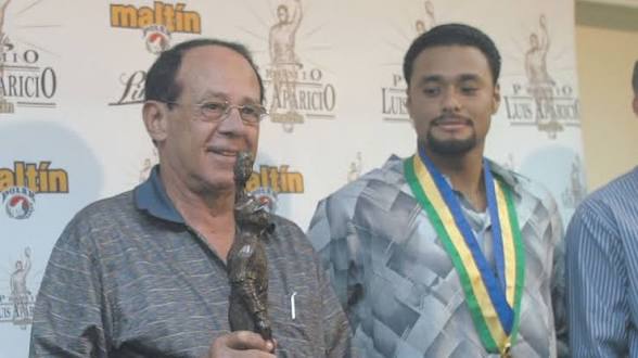 Premio Luis Aparicio llega a Cooperstown de la mano de Johan Santana