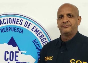 Erdwin Robert Olivares Luciano es designado director del COE