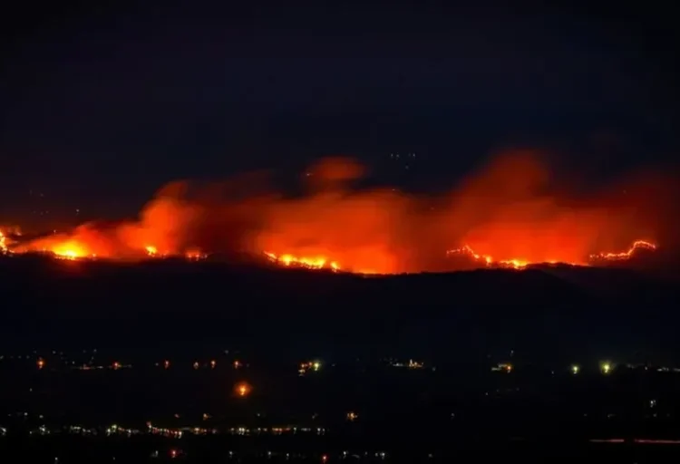 Colombia avanza en el control de los incendios forestales que afectan a zonas del centro del país