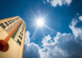 Salud Pública llama a reforzar prevención para evitar deshidratación ante las altas temperaturas