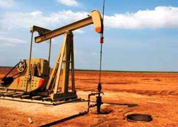 Petróleo de Texas abre con una subida del 0,19 % impulsado por la tensiones en Ormuz