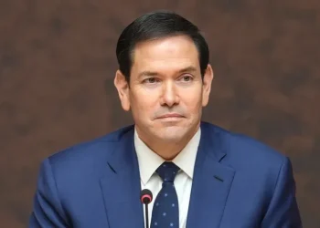 Senadores demócratas exigen a Marco Rubio un informe sobre derechos humanos en Venezuela