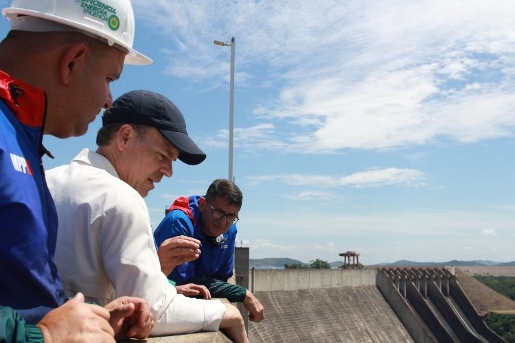 EEUU evalúa la principal hidroeléctrica de Venezuela para definir la ruta de modernización