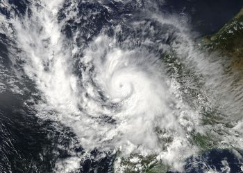 Tormenta tropical Cristóbal se forma en el Atlántico