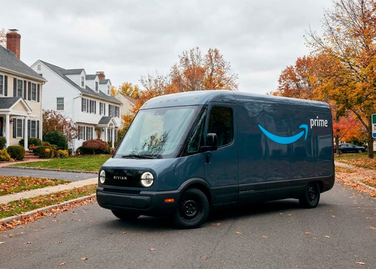 Amazon enfrenta presión en Nueva Jersey y Nueva York por modelo laboral de sus repartidores