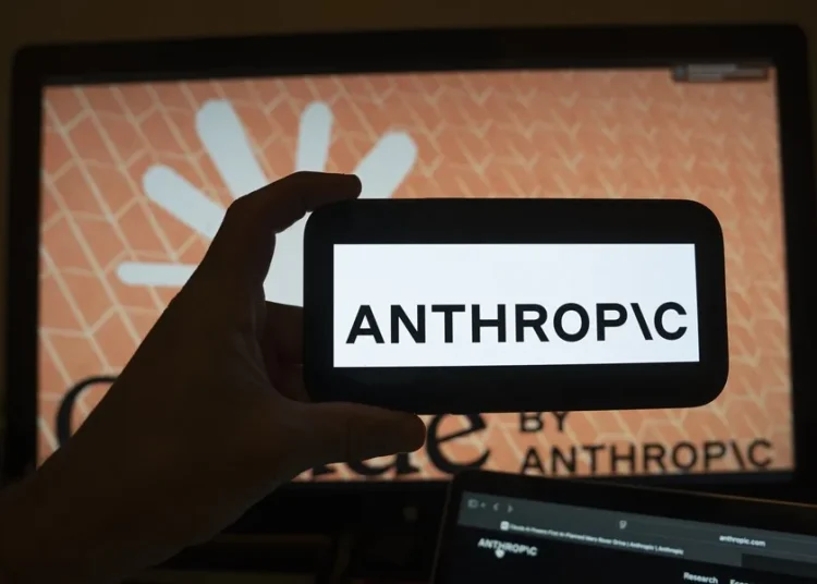 Anthropic elige a Accenture como “evaluadora integrada” de seguridad de sus modelos de IA