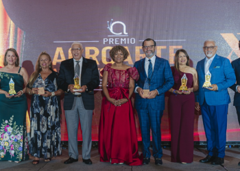 Exitosa XV entrega del Premio Acroarte al Mérito Periodístico 2026