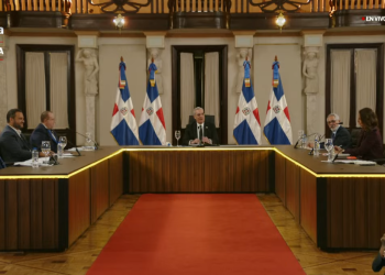 Economía dominicana crece 4.5 % a julio; Gobierno eleva proyección para cierre de 2026