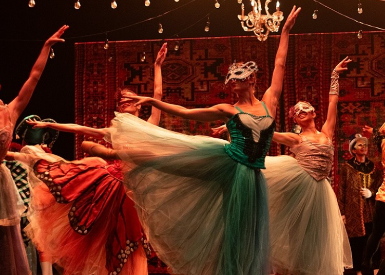 “Los Pasos del Tiempo” lleva al cine la memoria del ballet dominicano