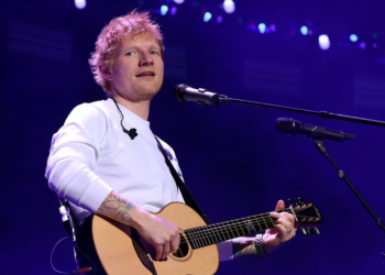 ¿Por qué artistas están abandonando la gira del cantante Ed Sheeran?