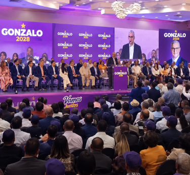 Gonzalo Castillo asegura que nada evitará que llegue a la Presidencia