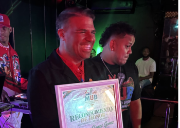 Vladimir Gómez recibe distinción especial por su impulso a la cultura y el talento de Bonao