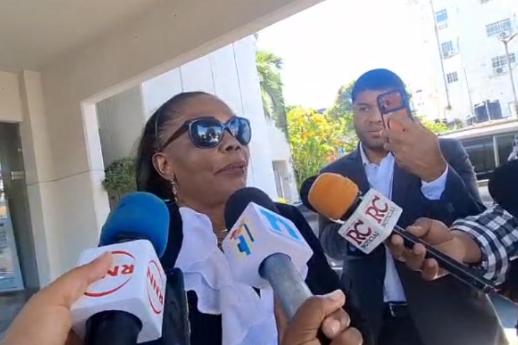 Familiares de Julián Oro Duro recuerdan a Zeneida Castillo entre dolor y temor por inseguridad