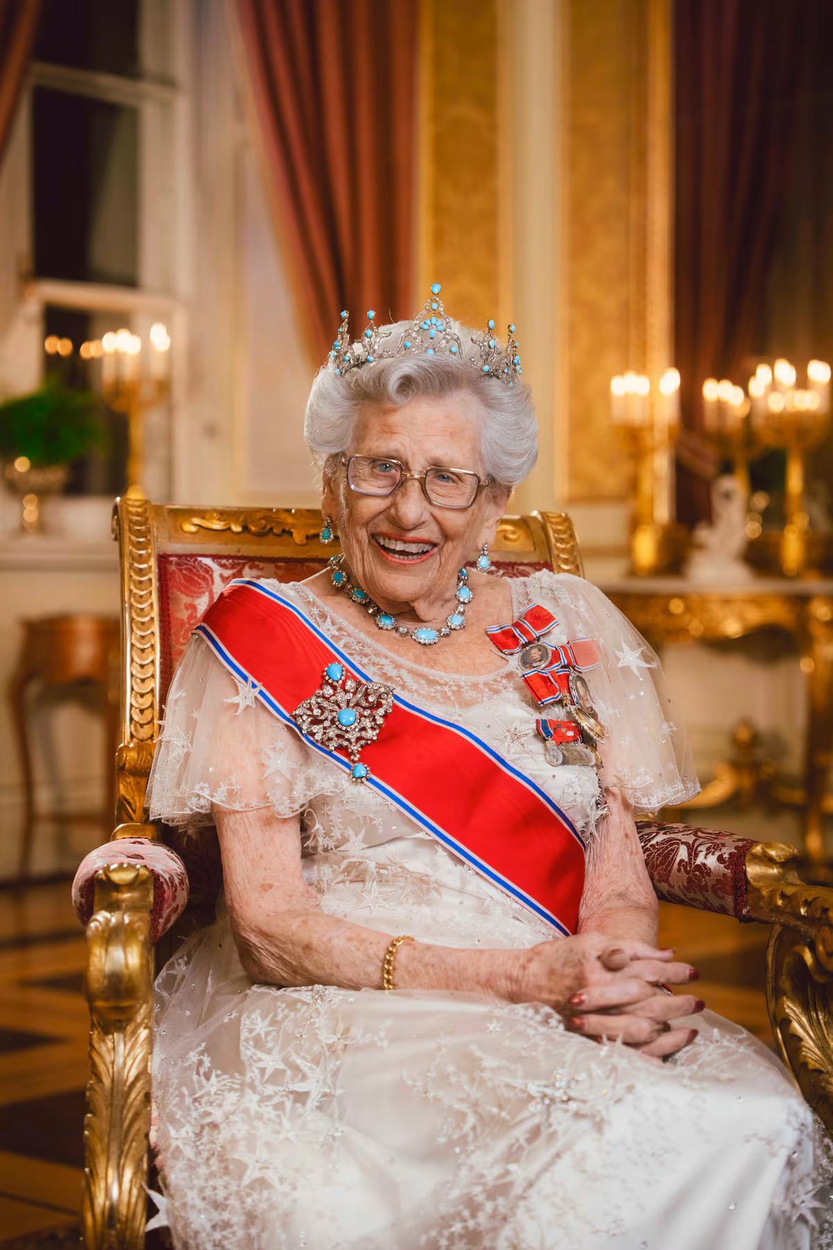 Muere la princesa Astrid de Noruega, dos días después del funeral de su hermano Harald V