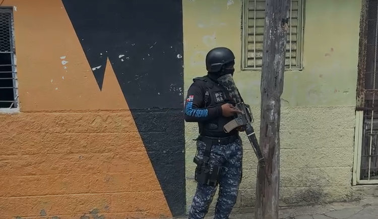 Disturbios en sectores San Pedro y Nuevo Renacer por reclamo de asfaltado de calles