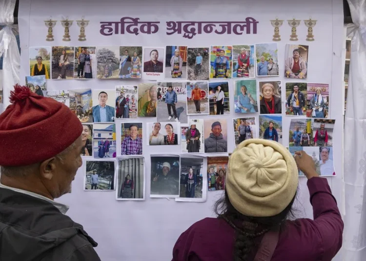 Nepal eleva a 1,451 los muertos y a casi 5,800 los desaparecidos por riada en el Himalaya