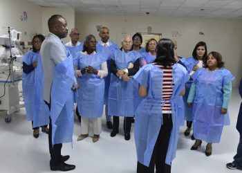 Diputados fiscalizan Hospital Materno La Altagracia tras muerte de 17 recién nacidos