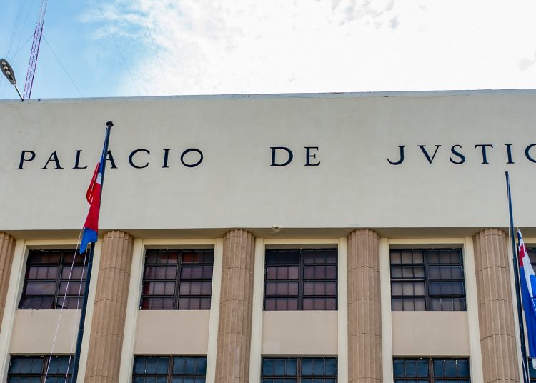 Prisión contra dos imputados por asesinato de hombre ocultado en una estructura de concreto