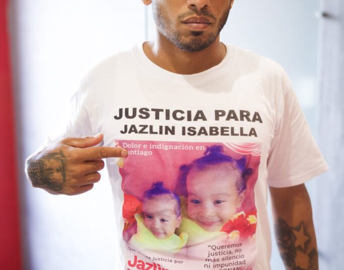 A casi un año de la muerte de su bebé en una ASFL de Santiago, padre sigue esperando resultados de la autopsia