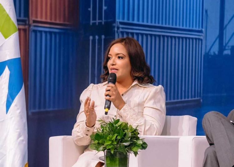 Sector comercio genera más de un millón de empleos en RD