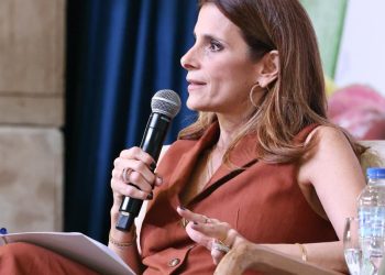 Ligia Bonetti plantea formar profesionales capaces de aprender, decidir y actuar