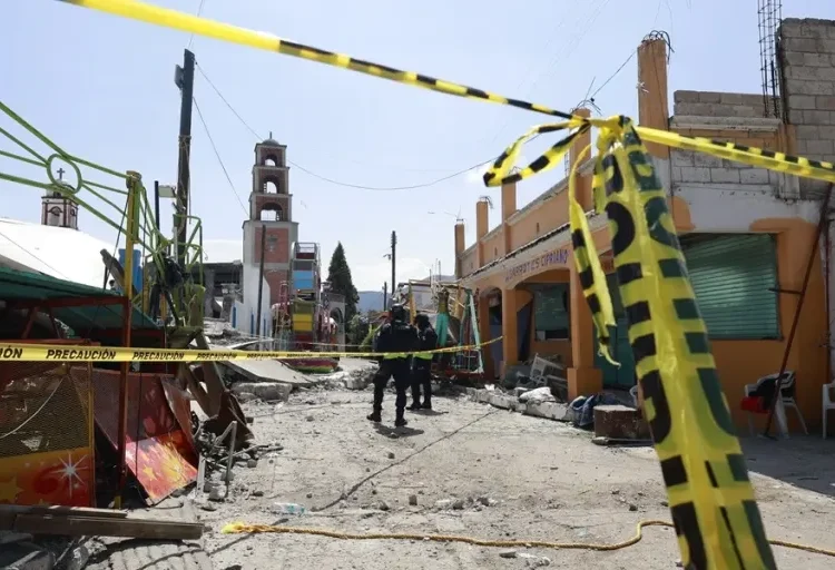 Al menos 10 personas mueren por un accidente con pirotecnia en central estado de México