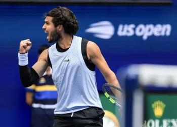 Alcaraz vence a Tommy Paul y avanza a cuartos de final del Abierto de Estados Unidos