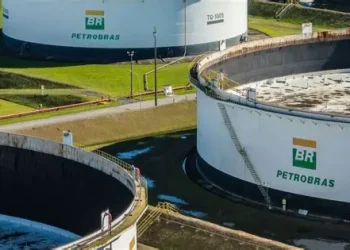 Petrobras comprará 800.000 toneladas anuales de gas de estadounidense Sempra por 20 años