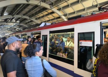 Restablecen servicio de la Línea 2 del Metro que fue afectada por falla eléctrica