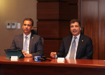 Presidente del Popular dice comisiones a tarjetas en gasolineras son de las más bajas