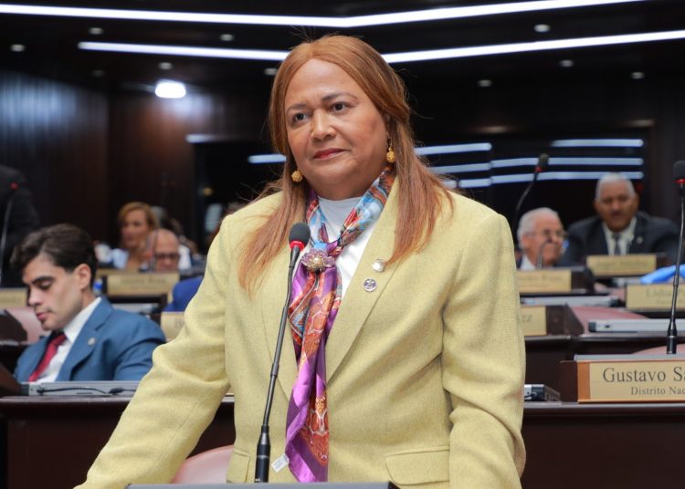 Bloque de diputados PLD interpela a director del SNS por muertes neonatales en Maternidad La Altagracia