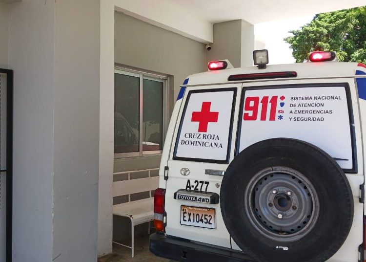 Al menos 20 estudiantes se intoxican tras consumir leche del desayuno escolar en Villa González