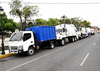Alcaldía de La Vega invierte RD$34 millones en nuevos camiones recolectores