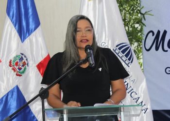Gobernadora de Azua presenta resultados de gestión durante rendición de cuentas 2025-2026