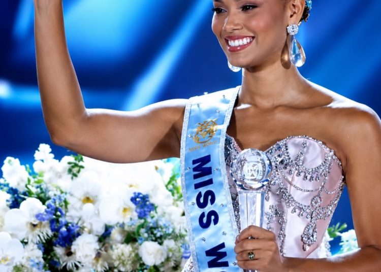 Joheirry Mola Domínguez: de educadora y comunicadora a Miss Mundo 2026